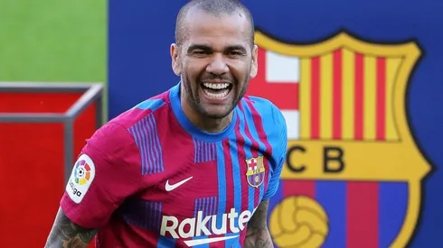 Dani Alves sigue sumando logros.