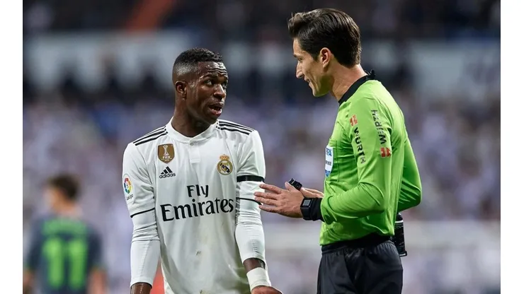 Real Madrid presiona a José Luis Munuera Montero, árbitro de la Supercopa.