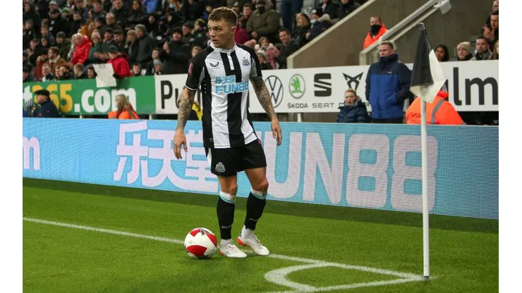 Kieran Trippier en su debut con Newcastle.
