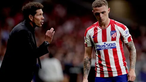 Diego Simeone y Kieran Trippier en un encuentro con Atlético de Madrid.