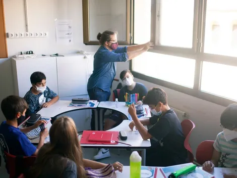 En Cataluña se le ofrecerá a los alumnos un test de antígenos cuando haya un positivo dentro del aula