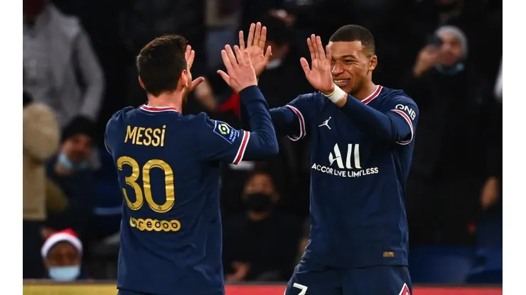 PSG recuperaría al dúo Messi-Mbappé para jugar ante Lyon.