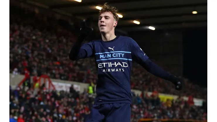 Festejo de gol de Cole Palmer.