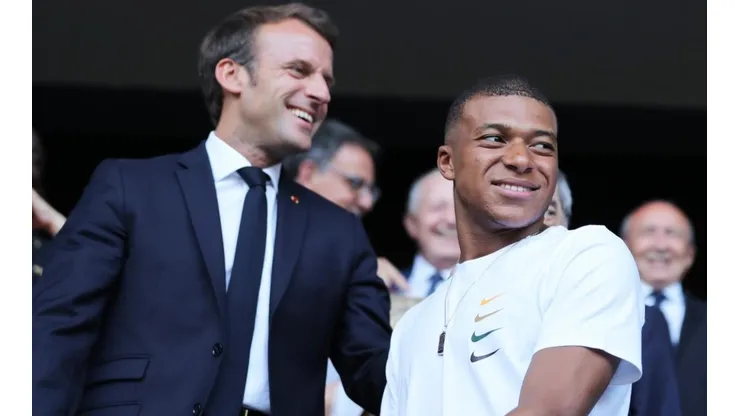 Macron y una carta especial a Mbappé.