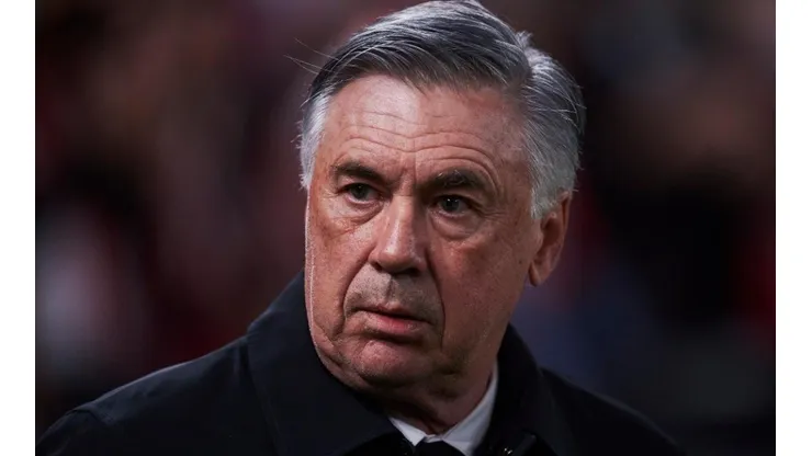 Carlo Ancelotti sufrió el desplante de un futbolista en pleno partido.