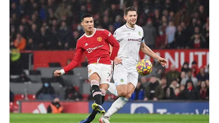 Cristiano anotó el tercero de Manchester United.