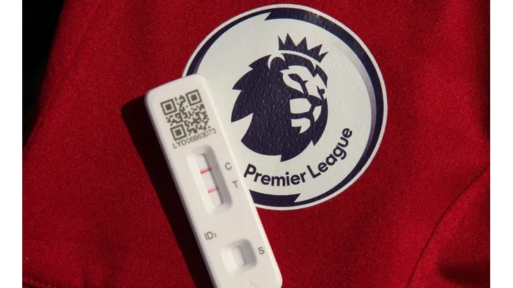 La Premier League de Inglaterra se encuentra en alerta por los casos de Covid-19.