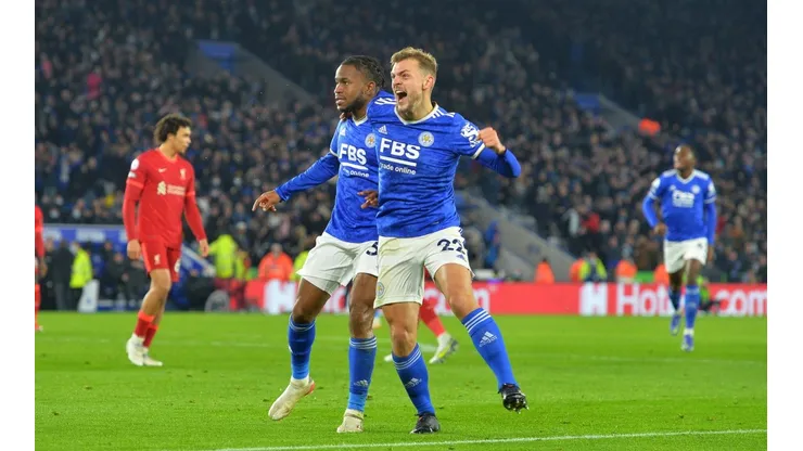Leicester City cerró el año con victoria ante Liverpool.