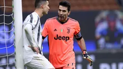 Cristiano Ronaldo y Gianluigi Buffon, antiguos compañeros de la Juventus (Foto: Getty Images).