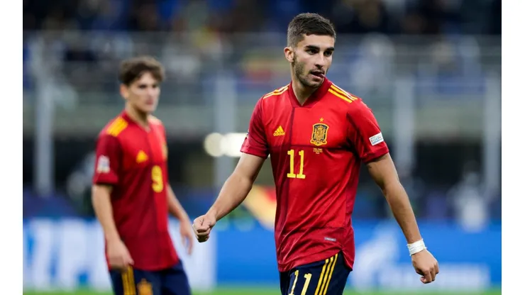 Ferrán Torres en un encuentro con Barcelona.