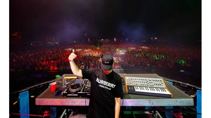 Bizarrap lanzó la última BZRP Music Sessions del 2021 con Tiago PZK (Foto: Twitter oficial Bizarrap)
