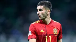 Ferrán Torres defendiendo a España en la Nations League.