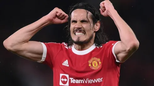 Cavani empieza a alejarse de Barcelona.