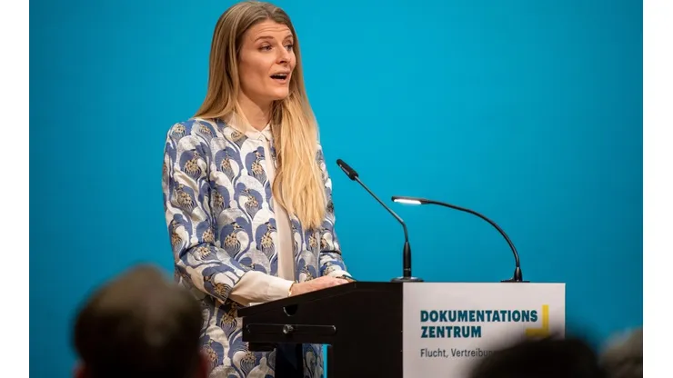 Halsboe-Jorgensen, ministra danesa.