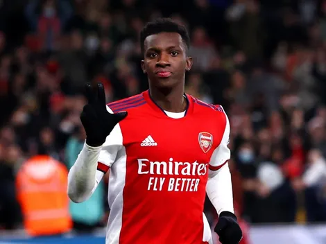 VIDEO | ¡Una locura! Caño y taquito para un golazo de Arsenal en la Copa de la Liga