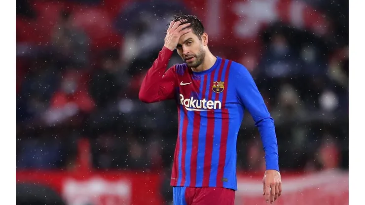Gerard Piqué ante Sevilla.