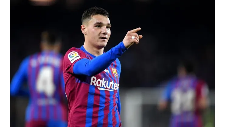 Barcelona vuelve a confiar en Jutglà para el partido ante Sevilla.