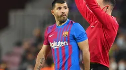 Sergio Agüero en acción con Barcelona.