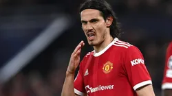 Edinson Cavani y su llegada a Barcelona sufren un revés desde Inglaterra.