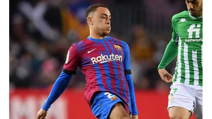 Dest en acción con Barcelona.