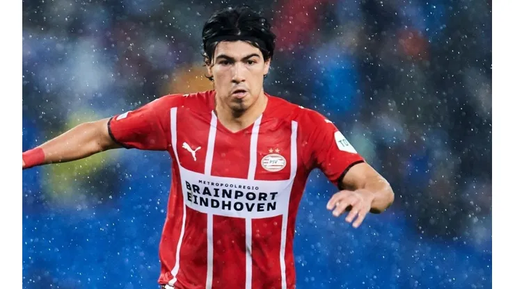 Érick Gutiérrez se prepara para un nuevo partido del PSV (Foto: Getty Images).
