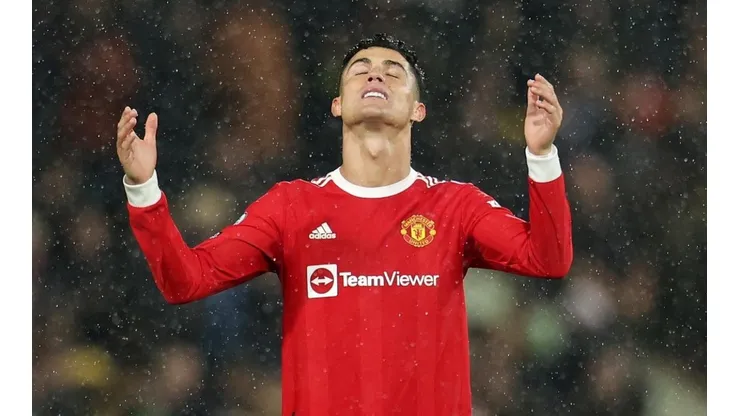 Manchester United suspende un nuevo partido debido a sus casos de Covid.