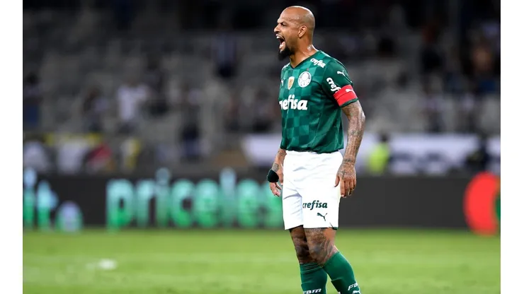 Felipe Melo como capitán de Palmeiras.