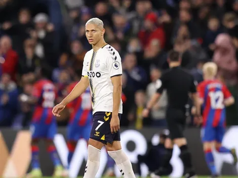 Richarlison se enojó con Benítez por sacarlo del partido y el DT explicó por qué lo hizo