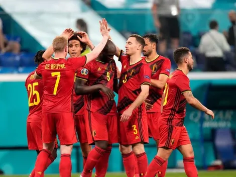 Brilló en Arsenal, disputó dos Mundiales, jugó en Barcelona y ahora está libre