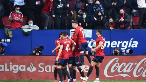 Osasuna consiguió un empate agónico contra Barcelona
