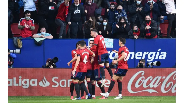 Osasuna consiguió un empate agónico contra Barcelona