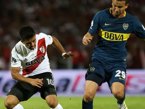 Clásicos rivales que compartieron sponsor en todo el frente de su camiseta