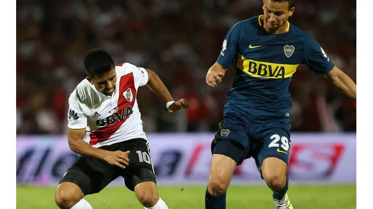 River y Boca con igual sponsor.