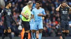 Manchester City le ganó a Wolverhampton con mucha polémica.