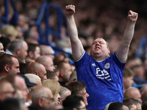 600 hinchas de Leicester llegaron 20 minutos tarde por culpa de la policía y ya iban perdiendo
