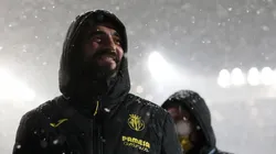 Raúl Albiol bajo la intensa nevada en Bérgamo.