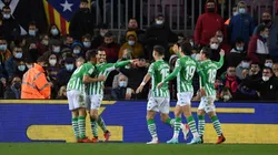 Betis se quedó con el triunfo en el Camp Nou por Juanmi.