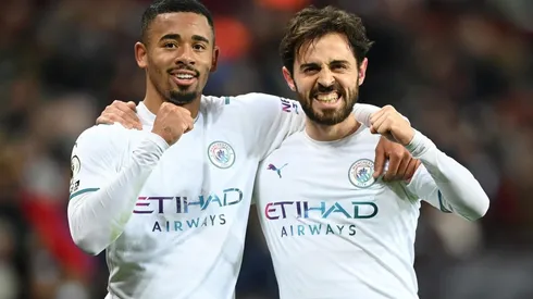 Gabriel Jesús y Bernardo Silva celebrando el segundo gol.