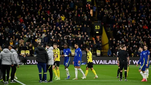 El duelo entre Watford y Chelsea fue interrumpido.