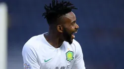 Cédric Bakambú, el delantero que quedó libre y buscó Barcelona.