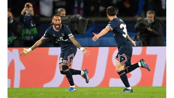 Neymar y Lionel Messi, compañeros en PSG.