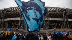 Los hinchas de Nápoli homenajearon a Diego Maradona a un año de su fallecimiento.