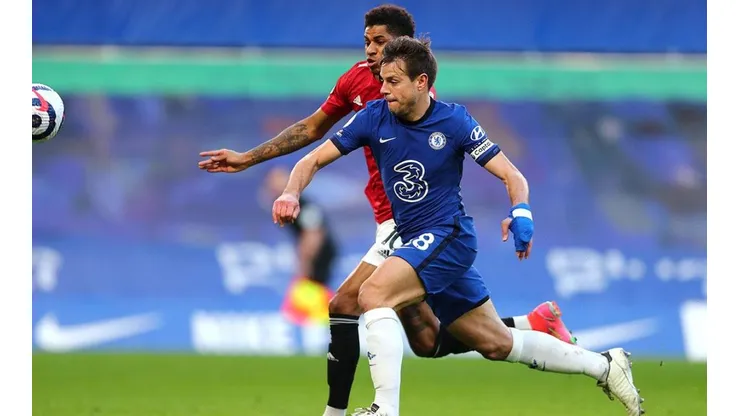 Acción de juego de Chelsea y Manchester United.