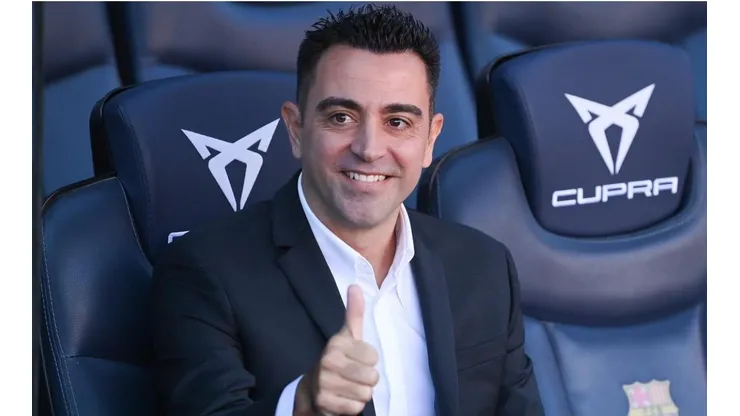 Xavi Hernández estaría cerca de tener un nuevo delantero para Barcelona.