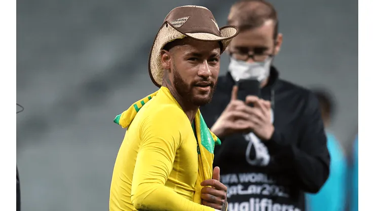 Neymar en festejo de clasificación a Qatar 2022.