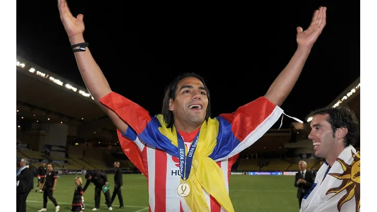 Radamel Falcao festejando uno de sus títulos con Atlético de Madrid.