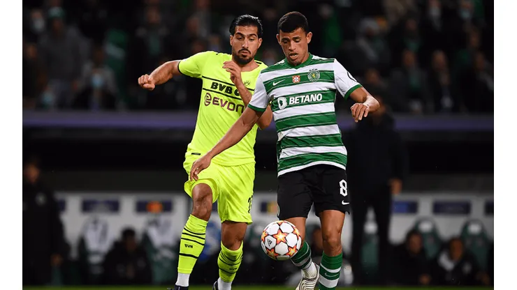 Acción de juego entre Dortmund y Sporting.