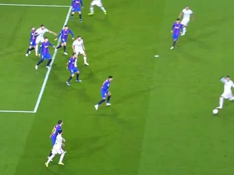 Era para cerrar el Camp Nou: polémica por un golazo anulado a Otamendi