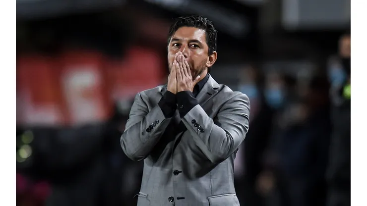 Marcelo Gallardo analiza la oferta de Uruguay.