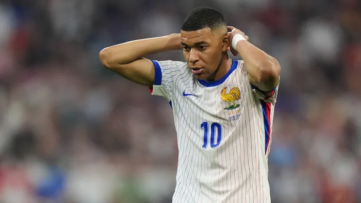 En Francia temen que Mbappé pueda quedarse sin el Mundial 2026.